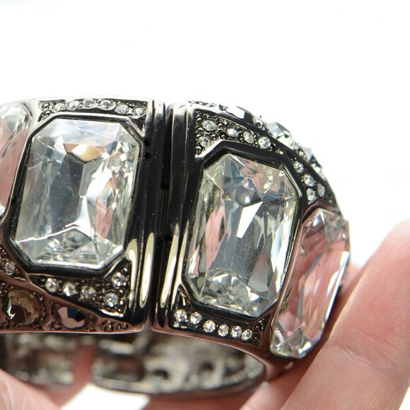 Kenneth Jay Lane KJL Gunmetal Twisted Crystal Cuff Bracelet - Picture 8 of 10